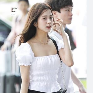 Reformation Ellie top like Jisoo Blackpink :)